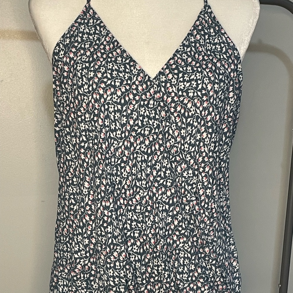 Market & Spruce Robin Egg Blue and Pink High/Low Split Tank